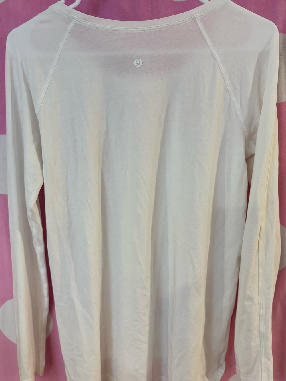 lululemon athletica Women's Long-Sleeve Scoop Neck Top - White/Cream - Picture 2 of 2
